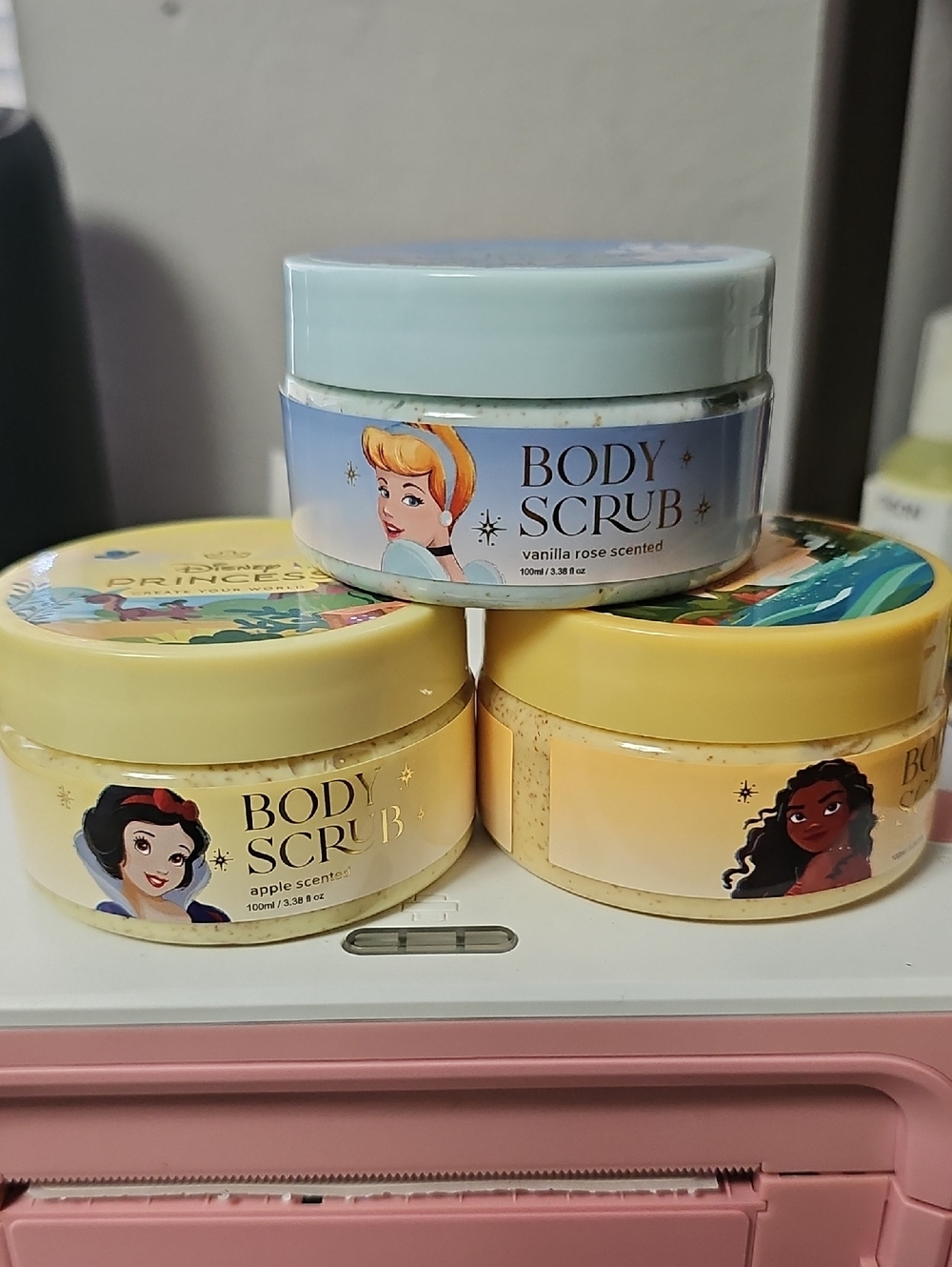 Disney Princess Body Scrub Trio - Light Blue & Yellow